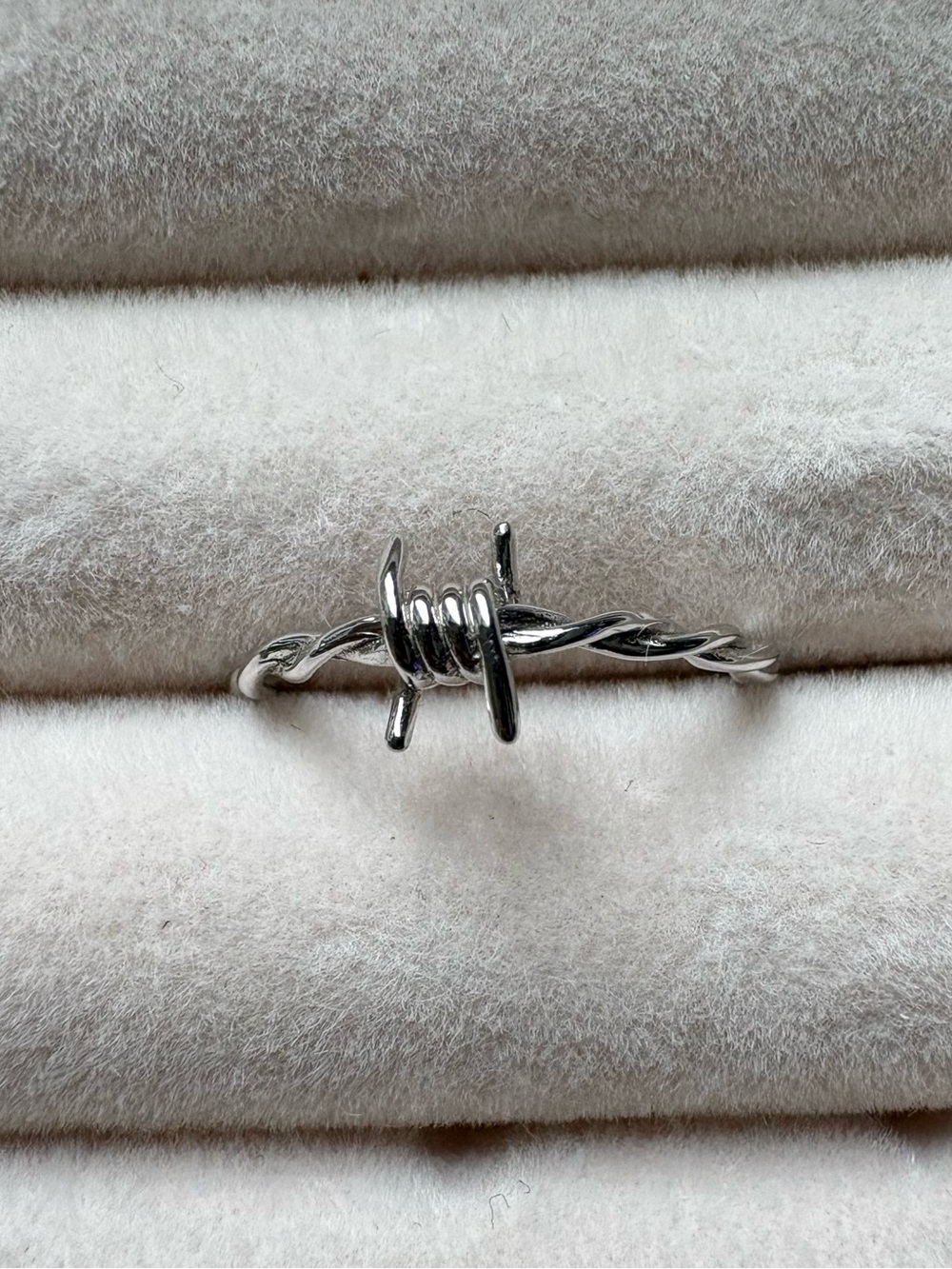 Regal Rose Barbed Wire Ring | sterling silver | 4